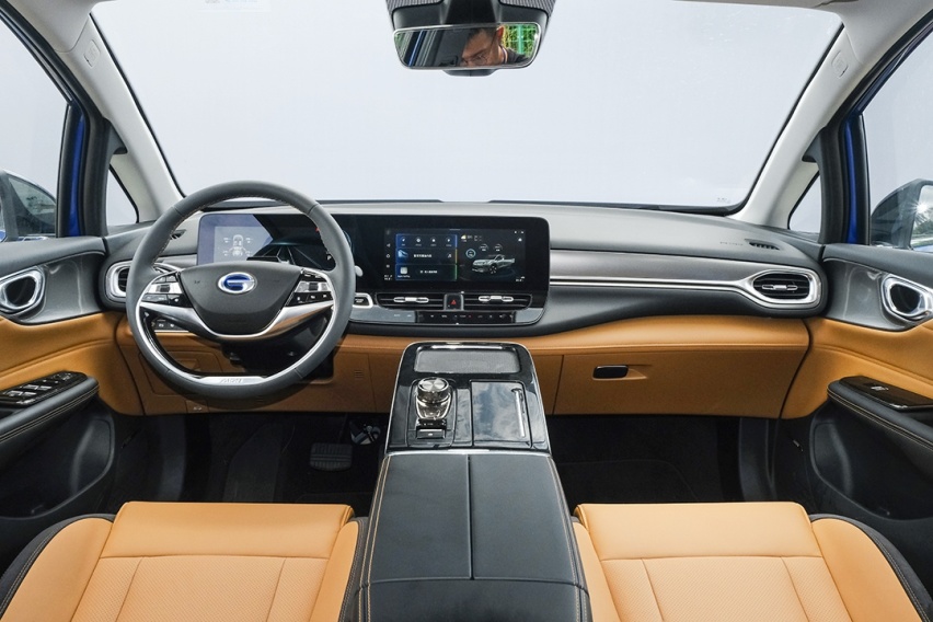 试驾17万起全新SUV 实力拔尖！不愧是广汽新能源最新力作
