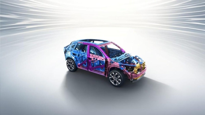 试驾全新第三代荣威RX5/超混eRX5 ！12万豪华平替SUV，太卷了