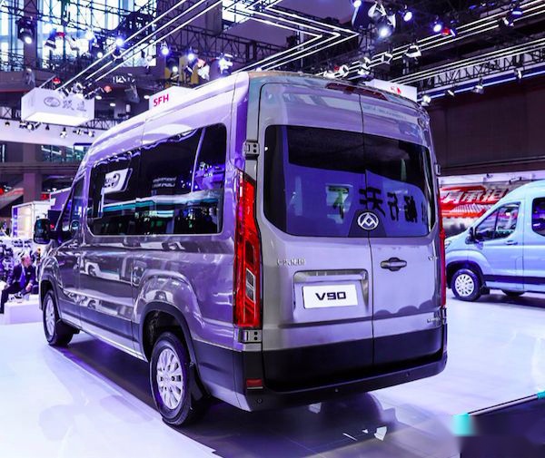 自2011年迈克萨斯推出首款宽体轻客v80以来,始终在细分领域中扮演着中