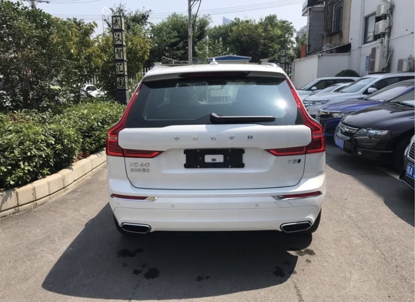 放弃Q5L入手沃尔沃XC60，安全配置是真高，优惠9.09万