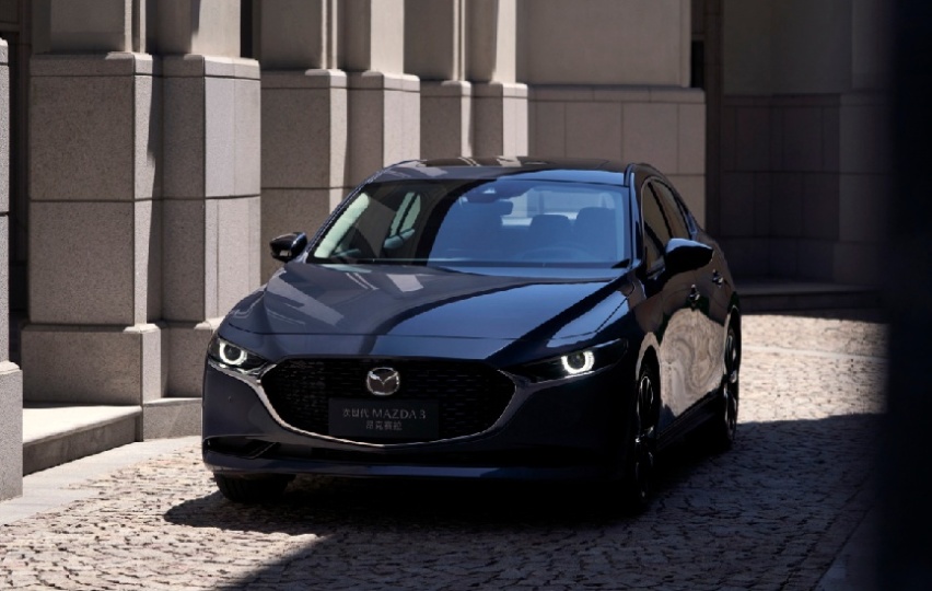 官方自带改装，关注颜值更在乎安全，MAZDA 3 昂克赛拉为驾趣而生