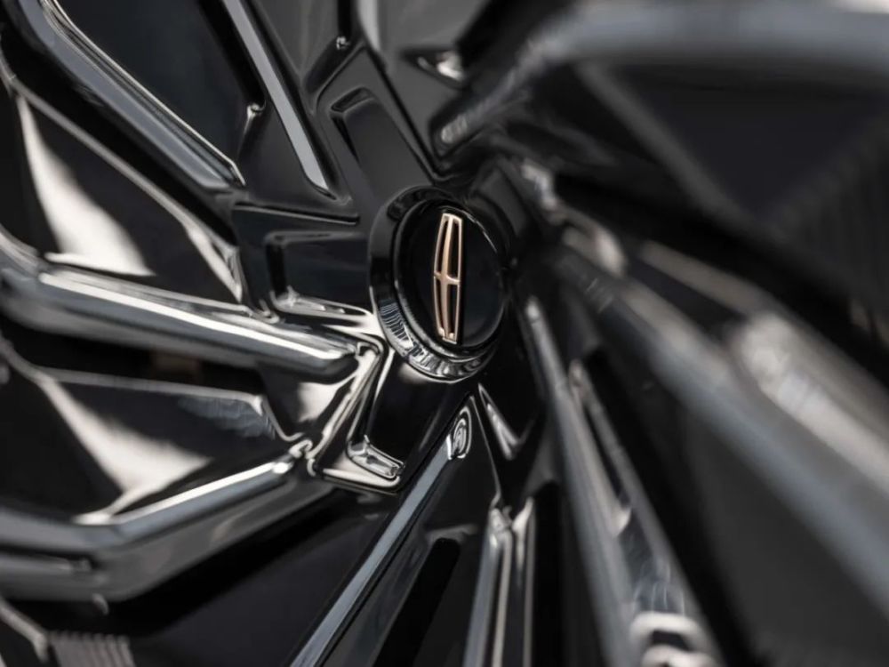 �ֿϻؚw�I܇ ֻ���Ї��Ј� ʹ��27Ӣ�糬����