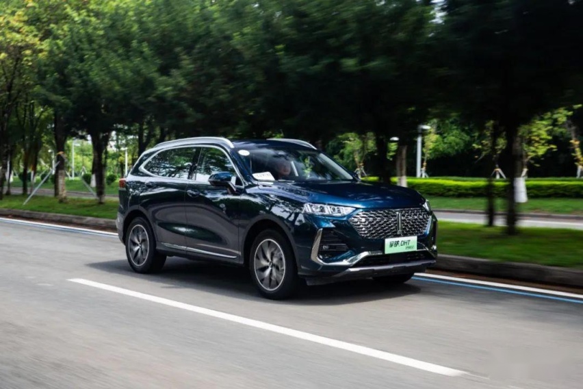 浅尝“加料”后的拿铁DHT-PHEV，油耗惊喜、细节让奶爸微笑