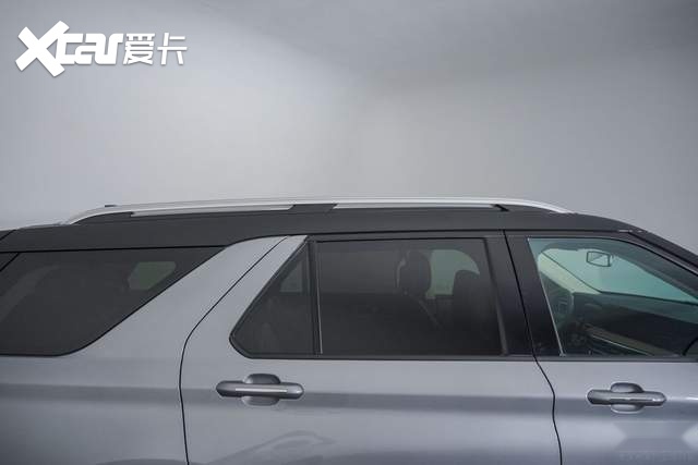35万买大六座SUV,全新探险者对比理想ONE,选谁?