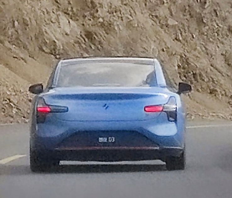 小鹏你认真的？全新车型MONA实拍图曝光