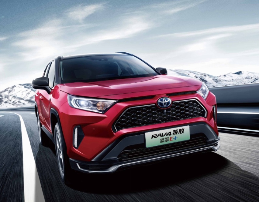 RAV4荣放双擎E+，解锁生活新态度