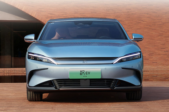 比亚迪汉EV冠军版上市起售20.98万 Model 3售价或会再次下探