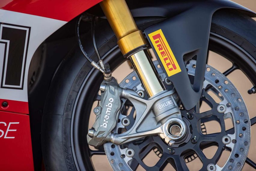 杜卡迪性能公升级跑车，Panigale V2 Bayliss纪念版详解