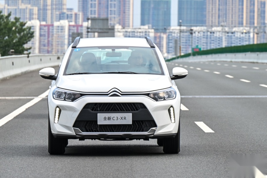 雪铁龙家族“快乐星球SUV”,有颜有型的全新C3-XR受年轻人青睐