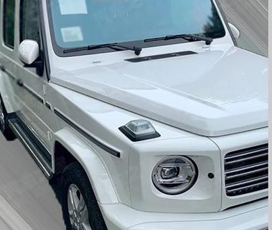 2.0T的奔驰G350实车现身 网友：裸车加价估计得150万