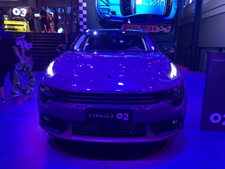 个性和运动的结合，2.0T+6AT，领克02才是“真”钢炮