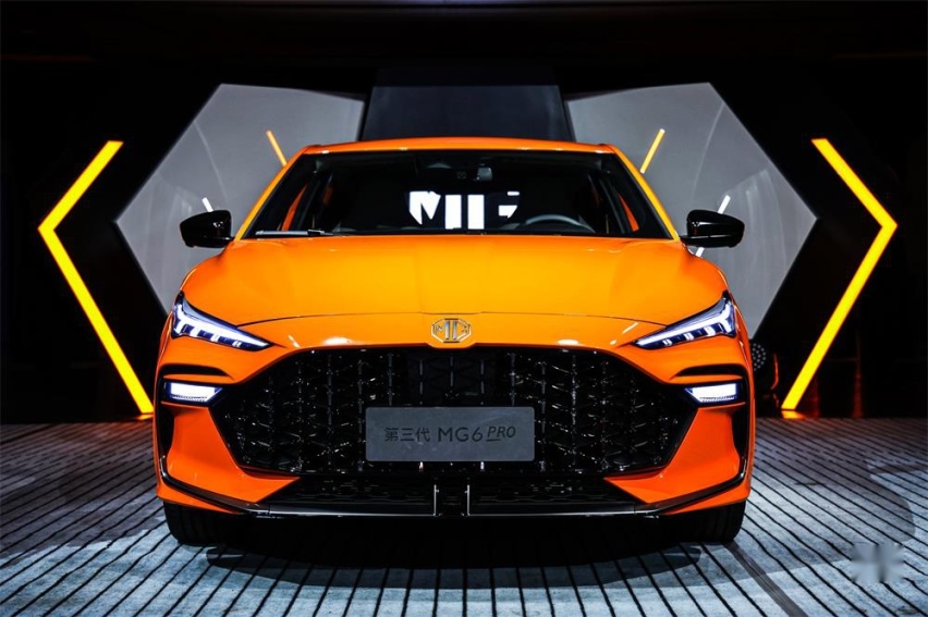以赛道为本源进化 体验第三代MG6 PRO