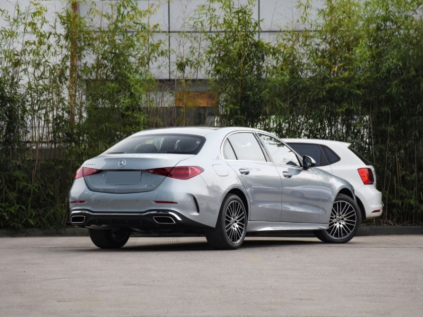 奔驰C级、奥迪A4L和特斯拉model3之间怎么选择？