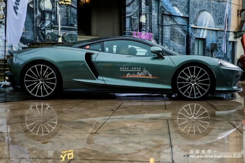 Experience丨与你共舞,享尽英伦绅士的优雅与偏执