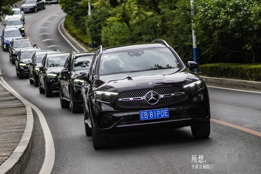 全新梅赛德斯-奔驰长轴距GLC SUV大连地区正式上市！