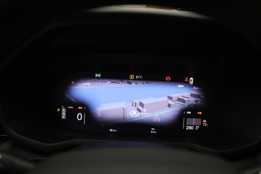 电动车中的另类，Model 3的劲敌，极星2到店实拍