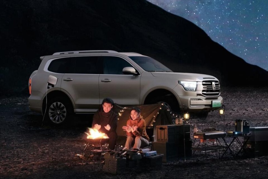 硬派越野SUV！搭载长城超混架构，坦克500 Hi4-T售33.5万元
