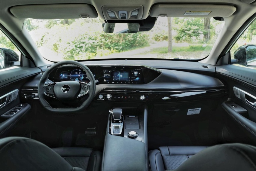 13万买混动SUV？试驾自主新卷王东风风神皓极