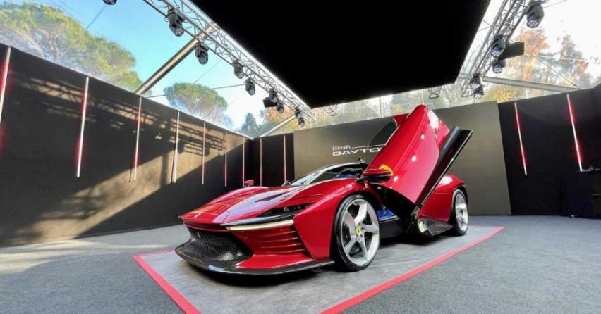 有见过这么帅的法拉利吗？Daytona SP3的设计集众家之长