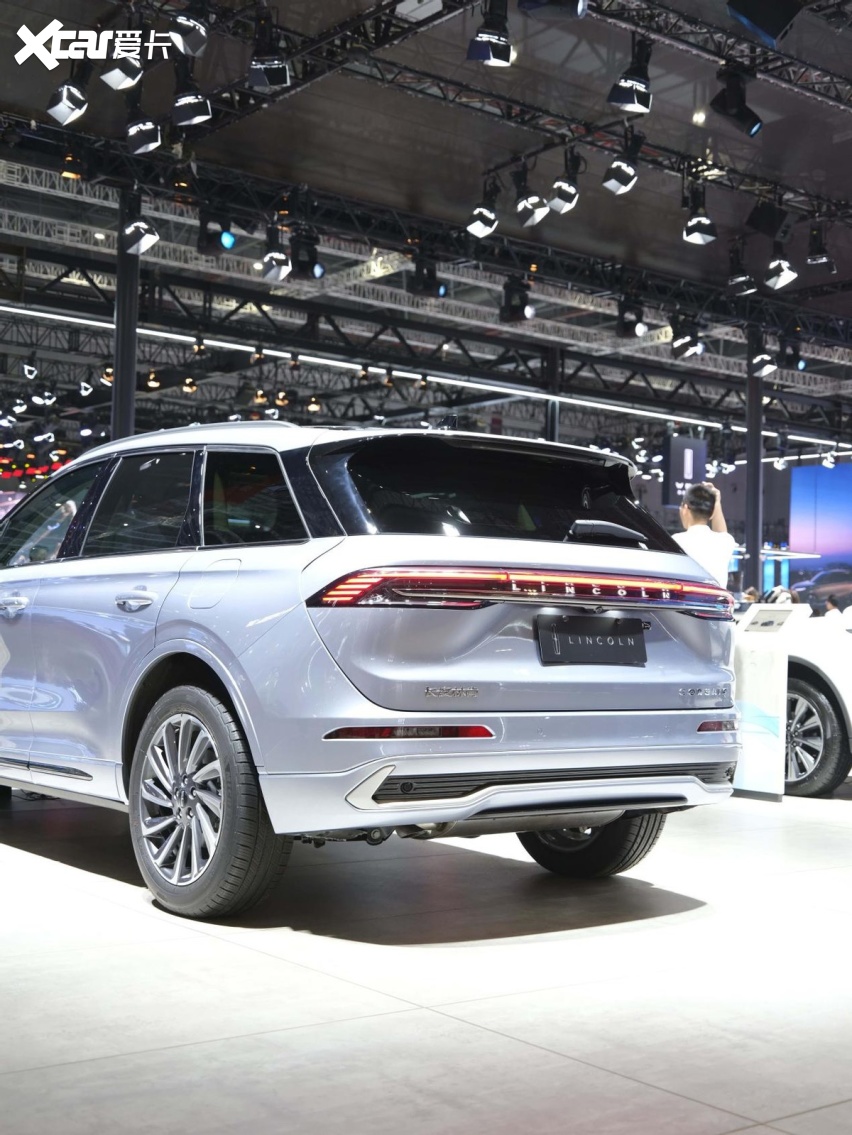 全新林肯冒险家亮相上海车展,24.58万元起正式预售