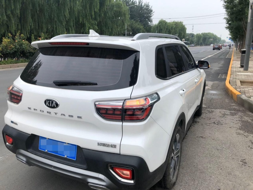 车主证言｜起亚智跑空间大又配置高，家用没得挑
