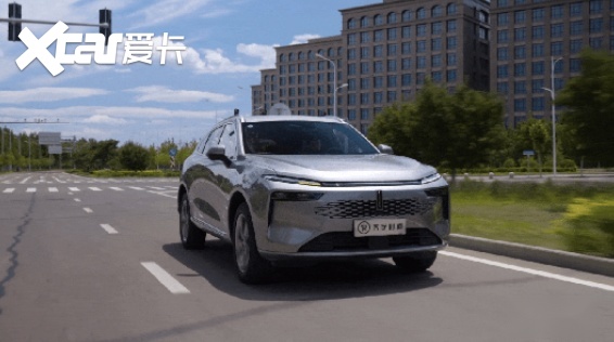 新锐大五座插混SUV，这两款该怎么选择？