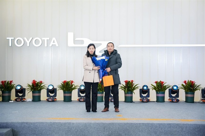 “别样自由 一起出发” --TOYOTA bZ探索空间郑州店开业盛典