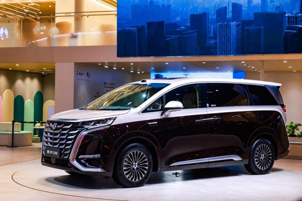 �ɶ�܇չ����4���ͣ���MPV�N�ڡ�D9�����v����܇ͬ�����L29.2%