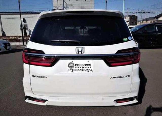 新款本田奥德赛海外实拍 搭载2.4L发动机
