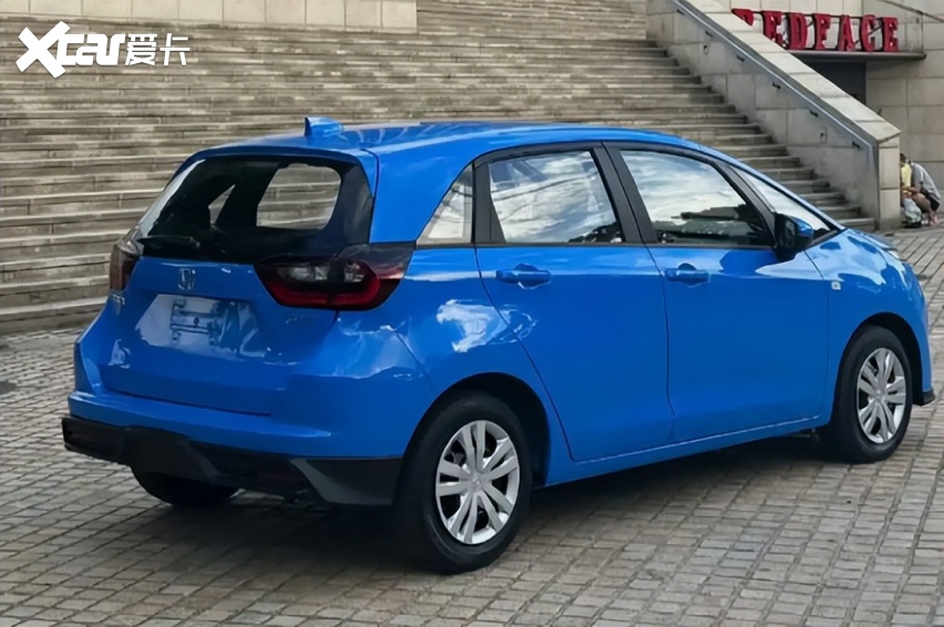 50万以内最好燃油车“焕新”，曾月销0台被讽车圈“诺基亚”！