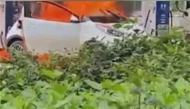 奇瑞高端电车未上市先自燃？技术理工男光环在电车领域已失效