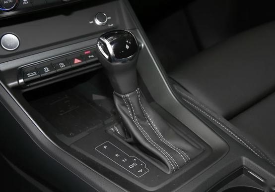 轿跑版空间更大了？实拍解析奥迪Q3 Sportback
