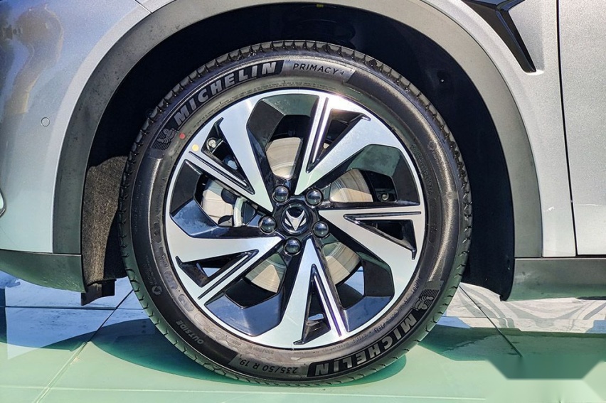 盘点新能源热门轿车：看看它们当中是否有您的心仪之选