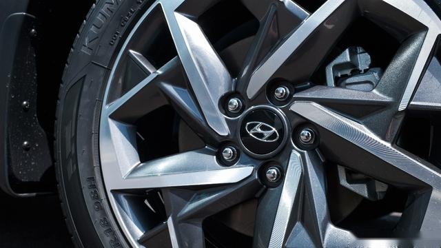 看着更顺眼了！第四代途胜2020款静态实拍|新车