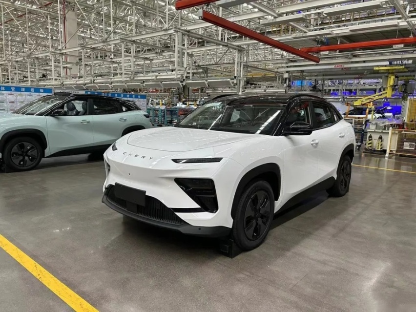 终于来了！奇瑞eQ7开启预售，续航可达512Km，还是中型SUV