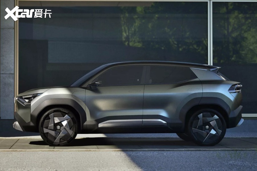 设计更量产/首款纯电车,铃木evx概念车东京车展发布
