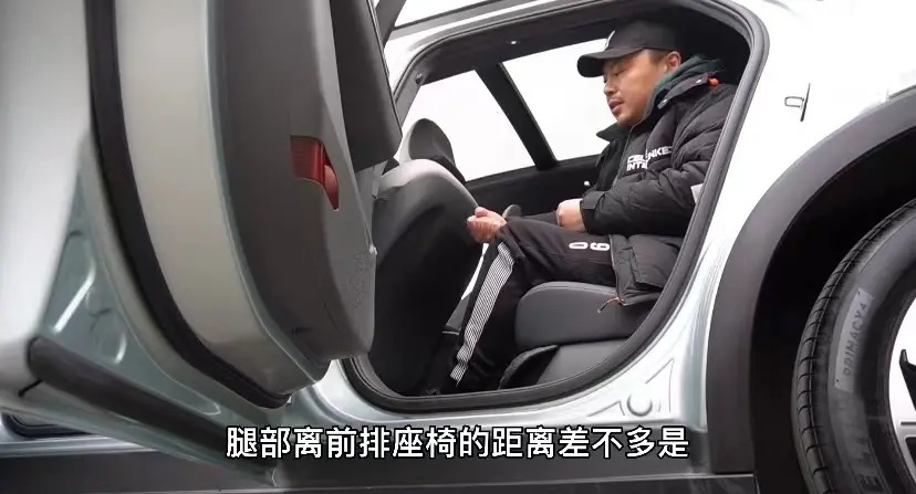 试驾极狐阿尔法S708，抛开高级自动驾驶，我们还能说点什么