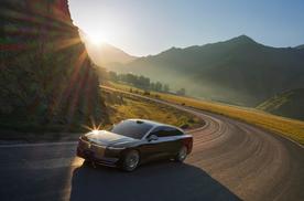 “新时代旗舰轿车”岚图追光L上市，起步价仅27.99万元