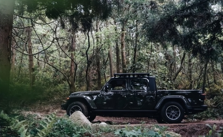 限量500台，通过性一流！Jeep角斗士先行版正式交车
