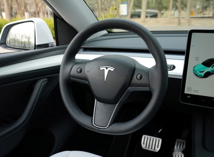 Z世代的第一台车 小鹏G6/别克E5/问界M5/Model Y