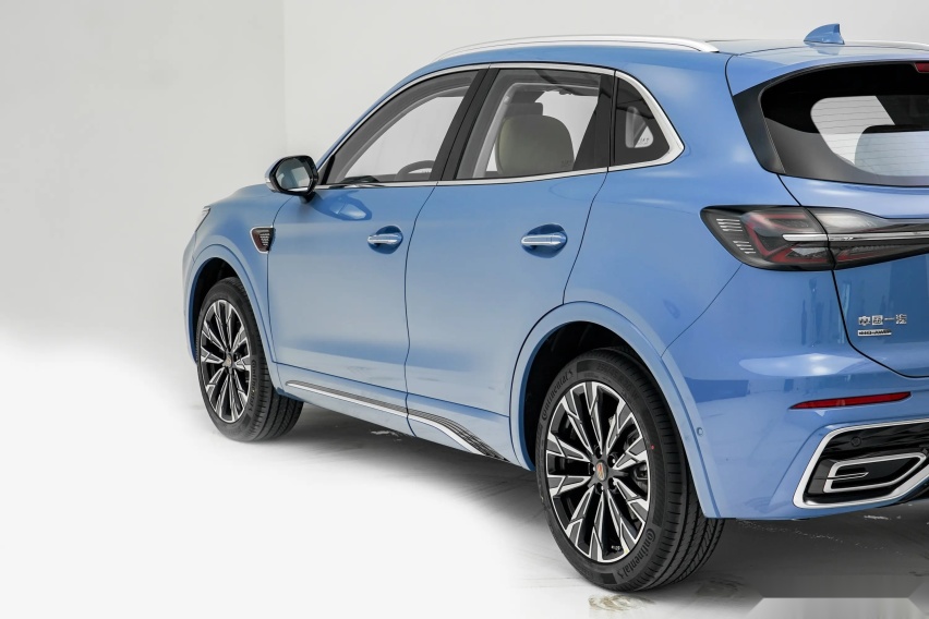 真正的豪华中型SUV，气场不逊奥迪Q5L，18万多就配2.0T+8AT