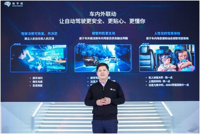 不用新车也抢镜，这些展台值得看｜上海车展