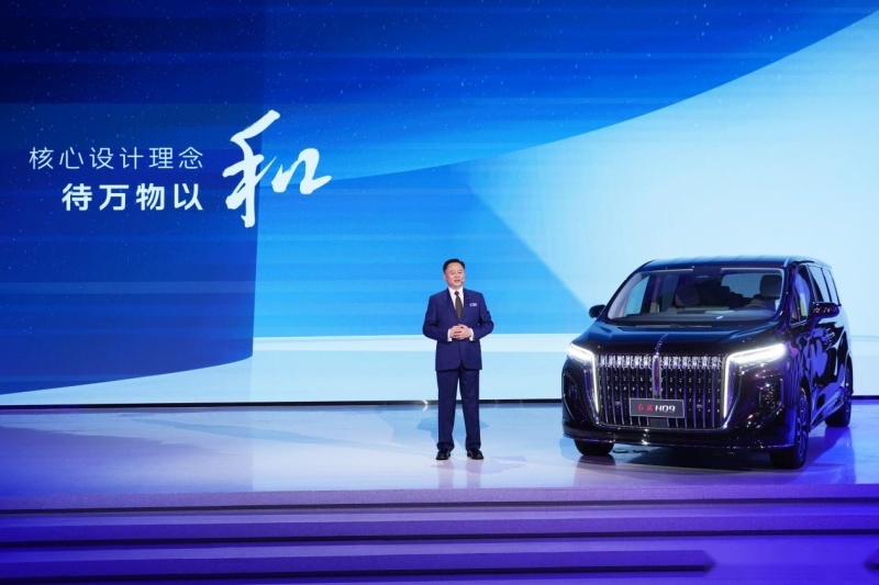 重新定义豪华MPV 新红旗HQ9售35.88万起