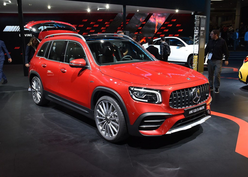 备受争议的7座奔驰SUV，内饰很高级，而国外版动力配2.0T