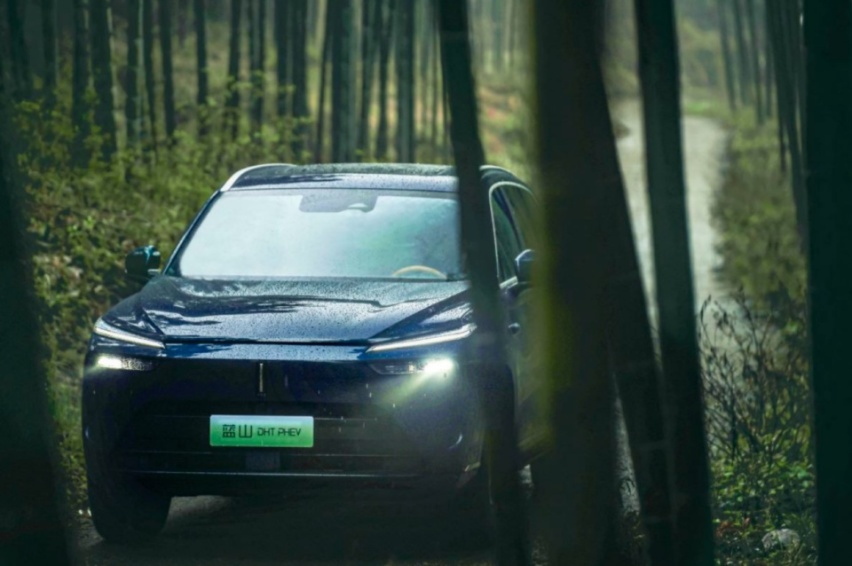 魏牌蓝山凭什么单挑理想L7、L8和汉兰达三大热门SUV？