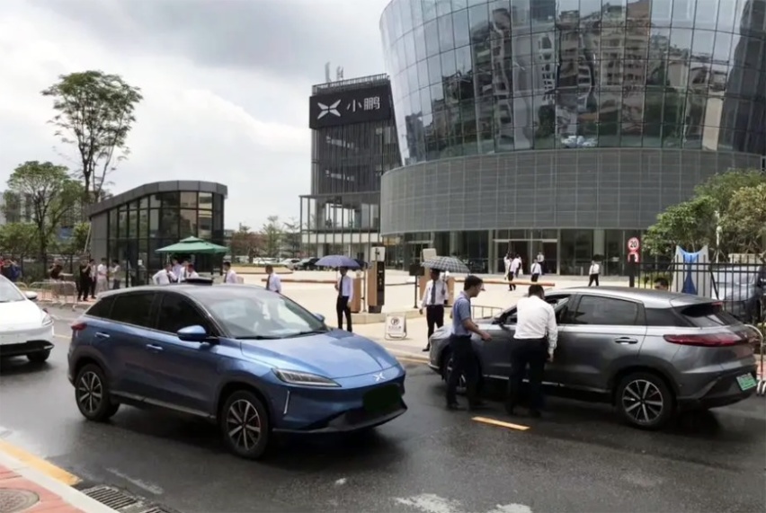永奥爆雷、小米搞2S、新势力招募经销商，4S店模式到底行不行？