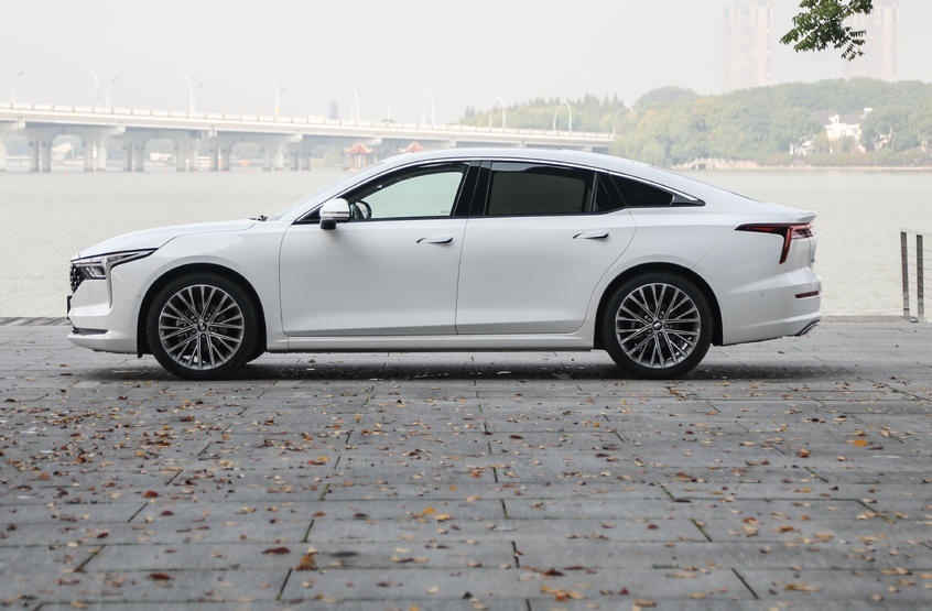 曝全新第三代奔腾B70配置信息 轴距达2800mm