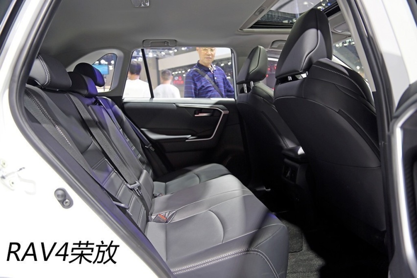 又一个雷凌和卡罗拉的故事？广丰威兰达对比一丰RAV4