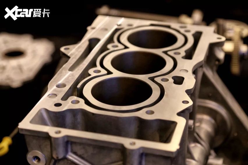 还有车企玩三缸？捷豹E-PACE申报图曝光，将新增1.5T三缸车型