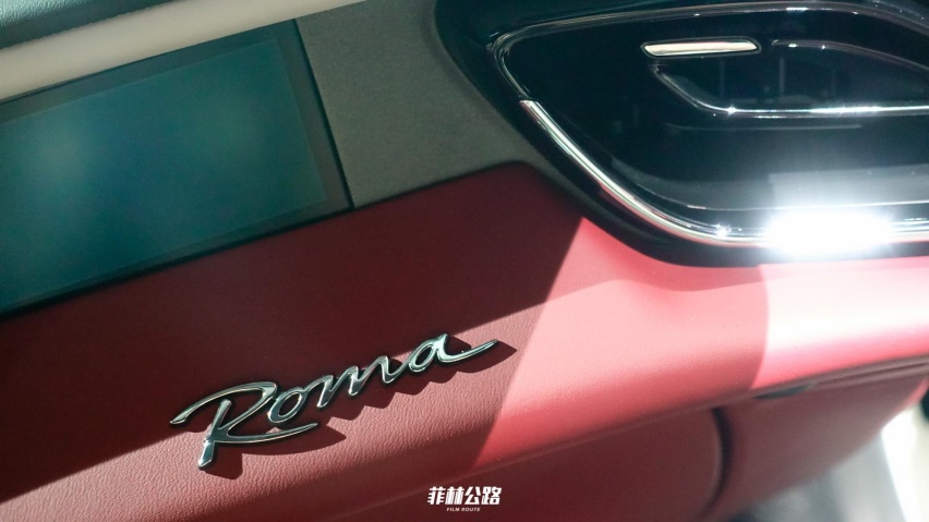 【抢先体验】亚平宁新烈马 法拉利全新V8跑车Roma